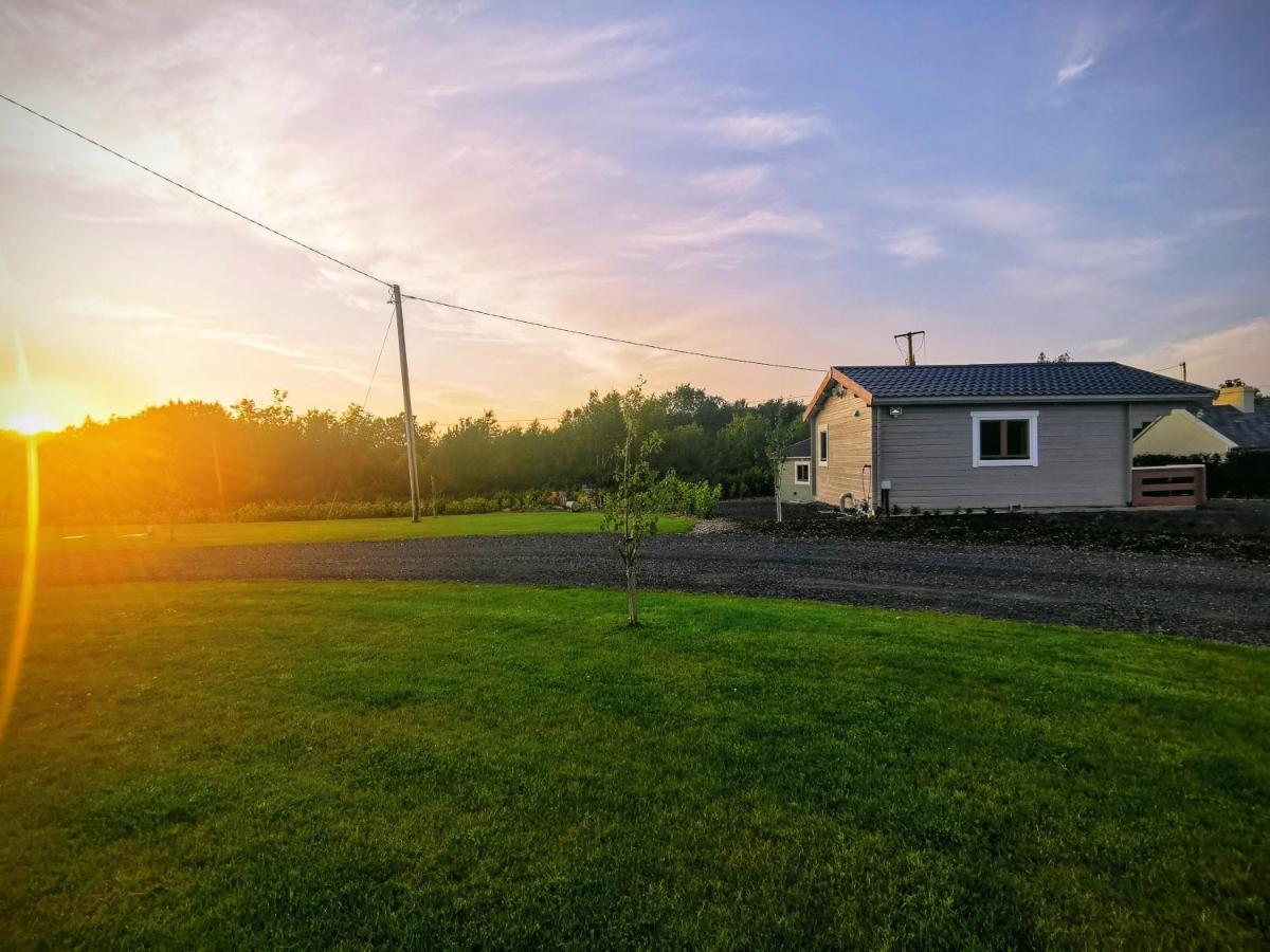 Westport Country Chalets Exterior photo